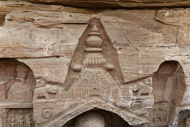 Gwalior-Statues jaïnes-043